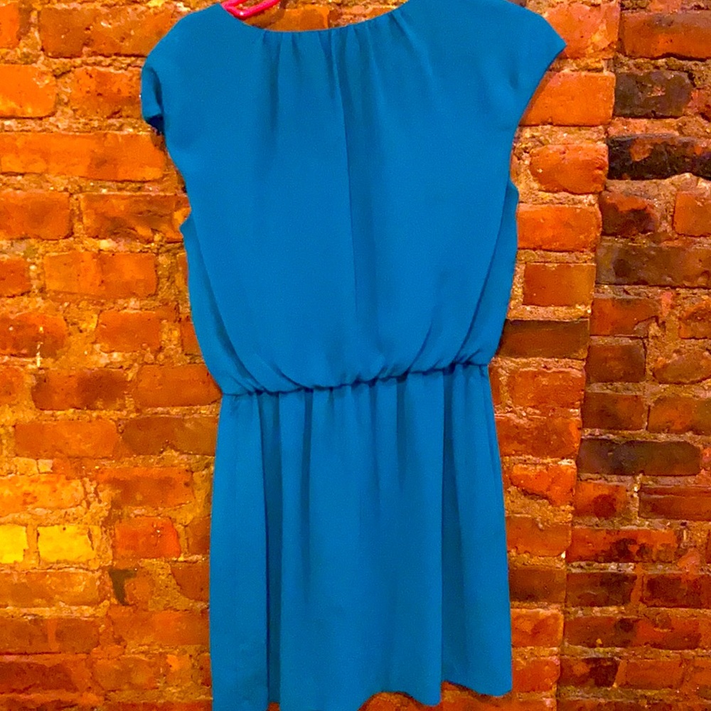 Cute guess dress!